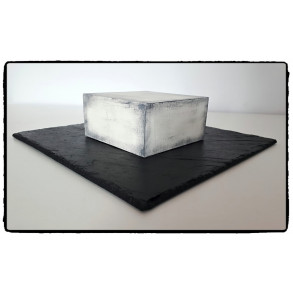 Serving Slate Platter With Wooden Square Stand, Patina, 30x30 cm 