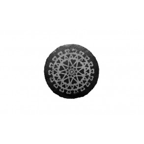 Podšálek z břidlice s gravírovaným ornamentom, kruh 1ks, Ø 11 cm typ C.
